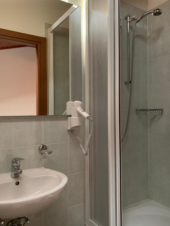 Borgovecchio Albergo Balerna Bagian luar foto